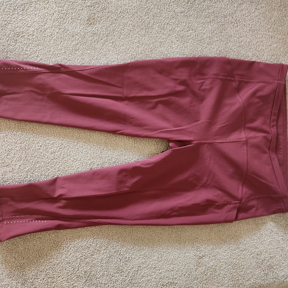 Burgundy cropped lululemon leggings